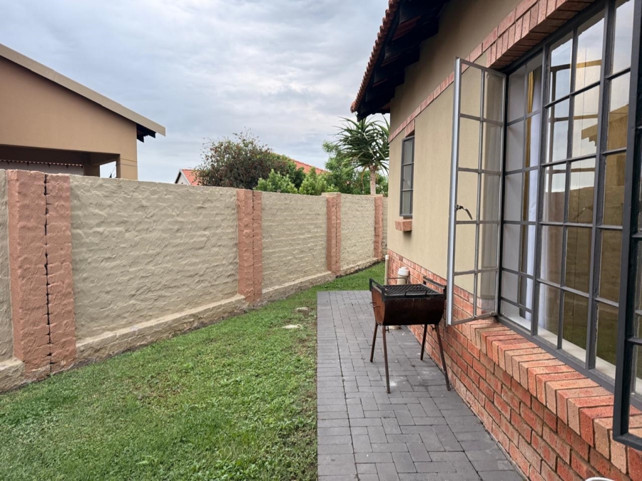 3 Bedroom Property for Sale in Waterkloof East North West